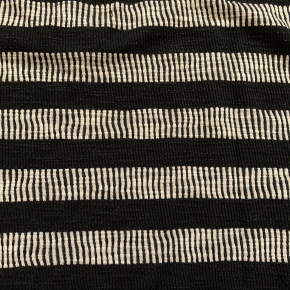 NWOT Lou & Grey Crop Relaxed Striped Top sz S - Picture 3 of 6